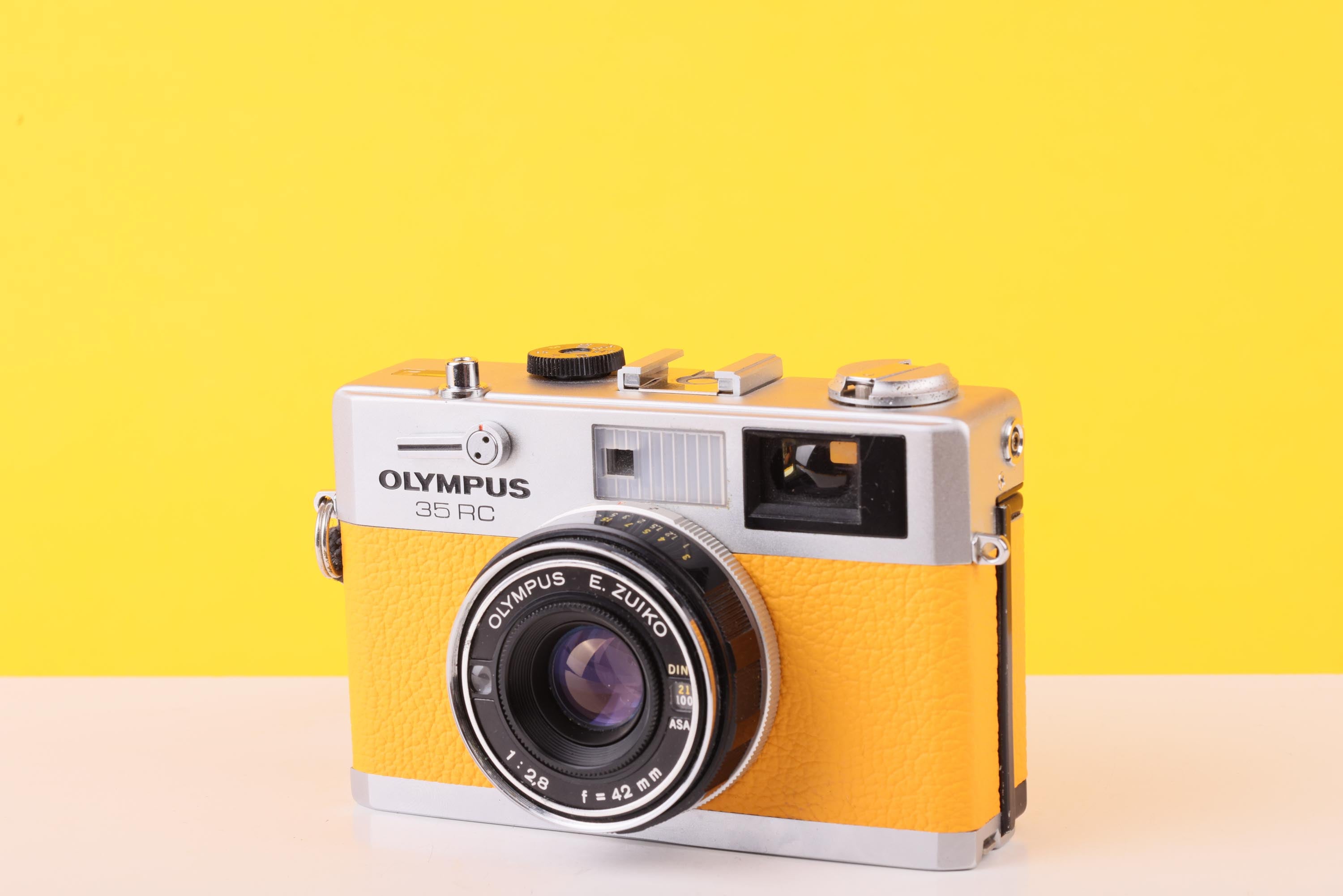 Olympus 35 RC 35mm Film Camera Rangefinder Yellow Leather Skin