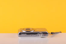 Load image into Gallery viewer, Panasonic Lumix DMC-FS16 14MP Digital Compact Camera Silver - Boxed