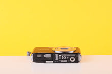Load image into Gallery viewer, Panasonic Lumix DMC FS9 Digicam