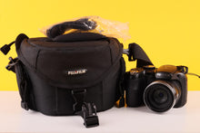 Load image into Gallery viewer, Fujifilm Finepix S2980 Bridge Digicam
