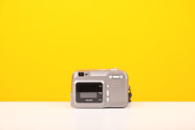 Load image into Gallery viewer, Fujifilm Finepix A204 Digital Camera