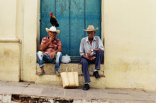 Load image into Gallery viewer, Kodak Gold 200 24/36exp 35mm Colour Negative Film