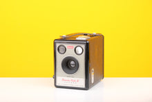 Load image into Gallery viewer, Kodak Brownie Flash III 620 Film Box Camera