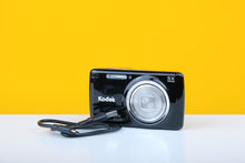 Load image into Gallery viewer, Kodak Easyshare Touch Digital Camera
