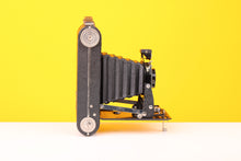 Load image into Gallery viewer, Kodak Six- 20 Junior 620 Film Folding Camera