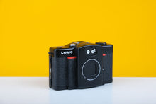 Load image into Gallery viewer, Lomography LC-Wide 35mm Film Camera Set
