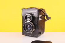 Load image into Gallery viewer, Lubitel 166B Vintage TLR 120 Medium Format Film Camera with Case