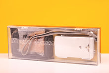 Load image into Gallery viewer, Minolta 16 II Subminiature Viewfinder Film Camera Boxed with Case