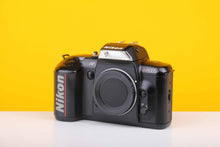 Load image into Gallery viewer, Nikon AF N5005 35mm Film Camera Body