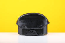 Load image into Gallery viewer, Nikon CF-32 Camera Case