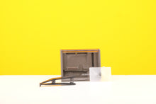 Load image into Gallery viewer, Nikon Focusing Screen FA.FE2 Type B2