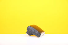 Load image into Gallery viewer, Nikon SS-400 Flash with Case