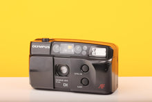 Load image into Gallery viewer, Olympus Trip AF 20 35mm Point and Shoot Film Camera