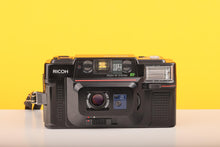 Load image into Gallery viewer, Ricoh FF-3 AF Super 35mm Point and Shoot Film Camera