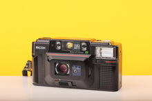 Load image into Gallery viewer, Ricoh FF-3 AF Super 35mm Point and Shoot Film Camera