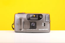 Load image into Gallery viewer, Olympus Trip MD2 35mm Film Camera Point and Shoot