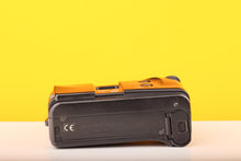 Load image into Gallery viewer, Olympus Trip AF 20 35mm Point and Shoot Film Camera