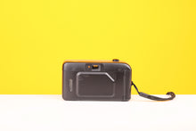 Load image into Gallery viewer, Olympus Trip MD3 35mm Point and Shoot Film Camera