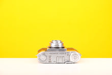 Load image into Gallery viewer, Olympus Wide-E 35mm Rangefinder Film Camera with Leather Case