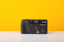 Load image into Gallery viewer, Panasonic C-625 AF Super Mini 35mm Point and Shoot Film Camera