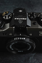 Load image into Gallery viewer, Pentax 17 35mm Half Frame Film Camera