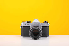 Load image into Gallery viewer, Pentax K1000 35mm SLR Film Camera with Pentax SMC 55mm f2 Lens