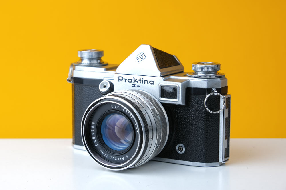 Praktina II A 35mm Film Camera with Carl Zeiss 50mm f2 Lens