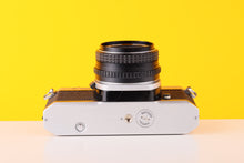 Load image into Gallery viewer, Pentax K1000 35mm Film Camera with Pentax 50mm f/2 Lens