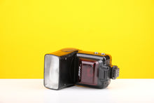 Load image into Gallery viewer, Nikon Speedlight SB-24 Flash Boxed