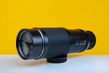Load image into Gallery viewer, Super Takumar - Zoom 70-150mm f4.5 Lens with Case