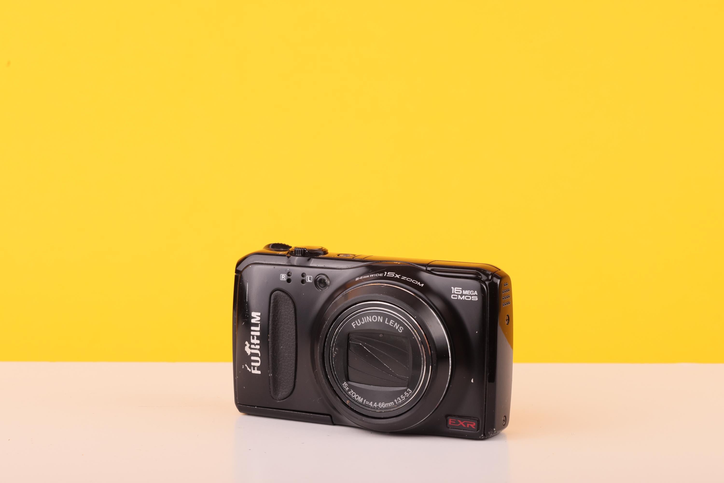 Fujifilm FinePix F600EXR 16MP Digital Compact Camera Black with