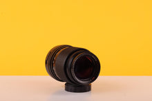 Load image into Gallery viewer, Carl Zeiss Jena DDR MC S 135mm f/3.5 Sonnar Telephoto Lens M42 Mount