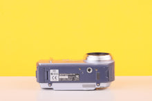 Load image into Gallery viewer, Sony Cyber-shot DSC-P93 5.1MP Compact Digital Camera