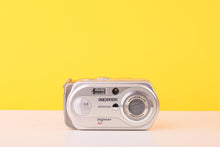 Load image into Gallery viewer, Samsung Digimax A6 6.0MP Digital Compact Camera 3x Optical Zoom
