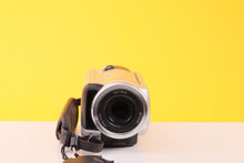 Load image into Gallery viewer, Sony Handycam DCR-SR30E 30GB HDD Digital Video Camcorder – Carl Zeiss Lens