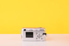 Load image into Gallery viewer, Sony Cyber-shot DSC-S40 4.1MP Digital Compact Camera Carl Zeiss Lens