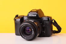 Load image into Gallery viewer, Nikon AF F-801 SLR 35mm Autofocus SLR + AF Nikkor 35–70mm Lens