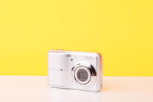Load image into Gallery viewer, Fujifilm FinePix A160 10.2MP Digital Compact Camera