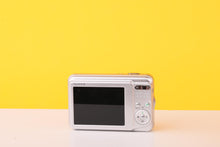 Load image into Gallery viewer, Fujifilm FinePix A160 10.2MP Digital Compact Camera