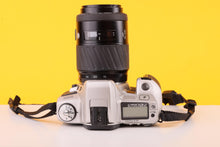 Load image into Gallery viewer, Minolta Dynax 505si Super 35mm Film SLR Camera with AF 70-210mm f/4.5-5.6 Zoom Lens Tested