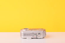 Load image into Gallery viewer, Samsung Digimax A7 7.0MP Digital Compact Camera 3x Optical Zoom