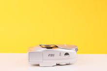 Load image into Gallery viewer, Canon Sure Shot Z90W 35mm Point And Shoot Film Camera 28–90mm Zoom