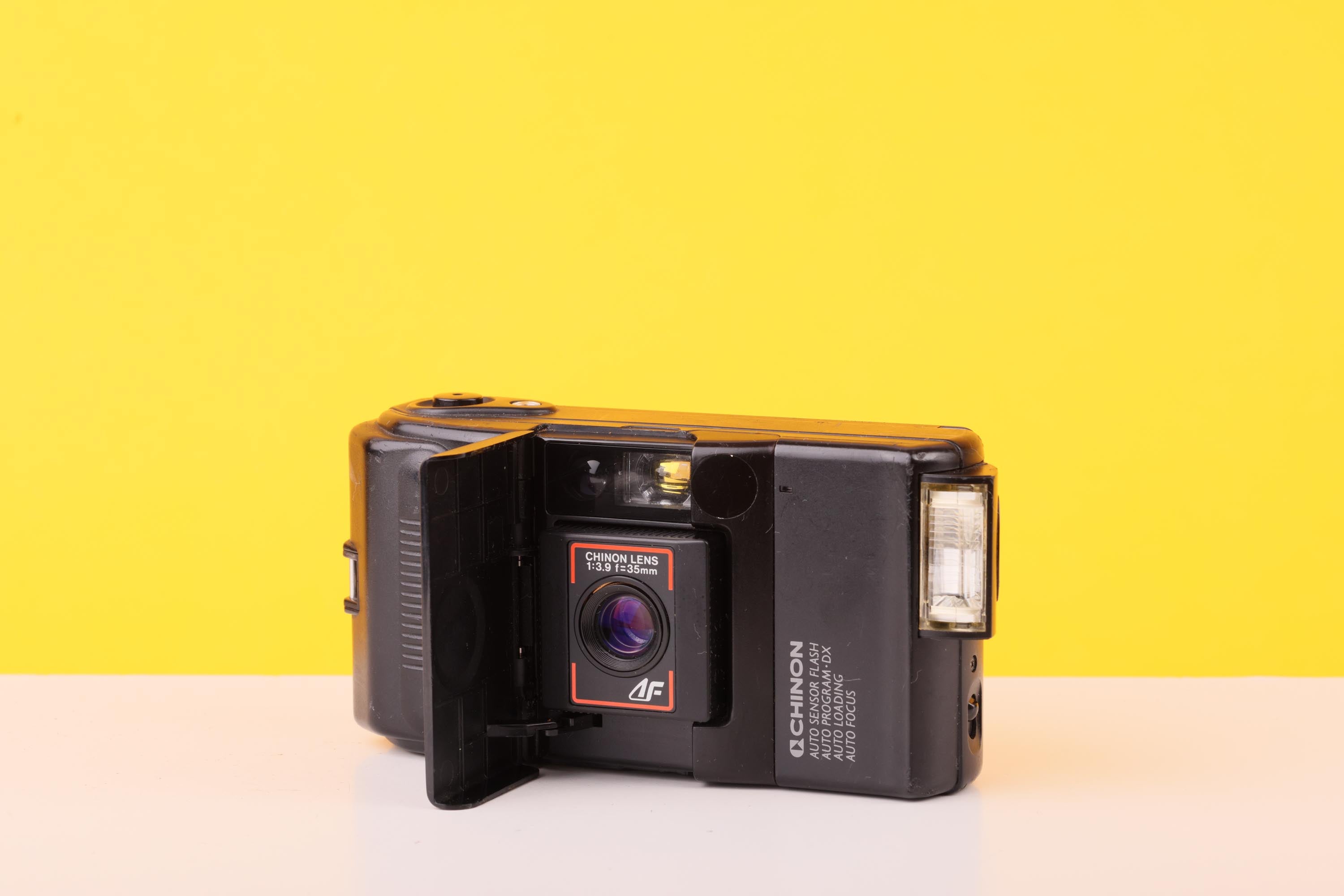 Chinon Bellami AF 35mm Point and Shoot Film Camera – Vintage
