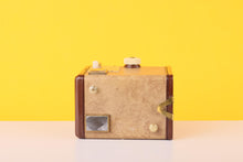 Load image into Gallery viewer, Kodak Brownie Flash B Box 620 Film Camera – Made in England
