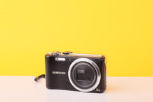 Load image into Gallery viewer, Samsung WB610 12MP 15x Zoom Digital Compact Camera - Boxed