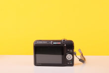 Load image into Gallery viewer, Casio Exilim EX-Z1050 Compact Digital Camera 10.1MP 3x Optical Zoom