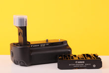 Load image into Gallery viewer, Canon BG-E2N Battery Grip