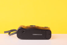 Load image into Gallery viewer, Ricoh RZ-800 38–80mm Macro AF 35mm Point And Shoot Film Camera