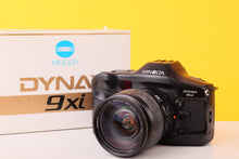 Load image into Gallery viewer, Minolta Dynax 9xi 35mm SLR Film Camera with AF Zoom Xi 28-105mm Lens - Boxed