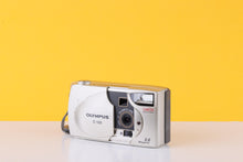 Load image into Gallery viewer, Olympus Camedia C-120 Zoom Digital Camera